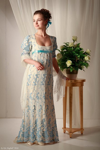 Девушка с цветами 2