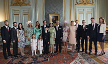 Большая королевская семья
