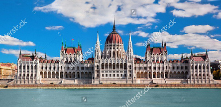 Здание парламента в Будапеште