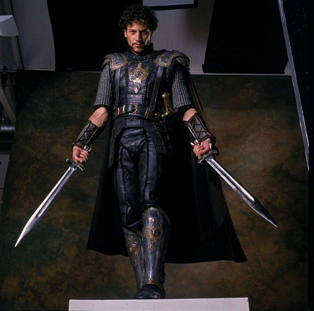 Воин с двумя мечами 2