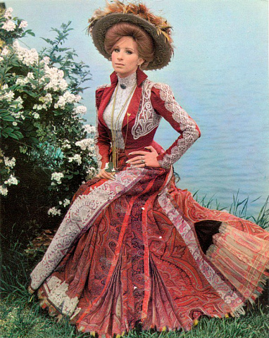 Мадам у озера