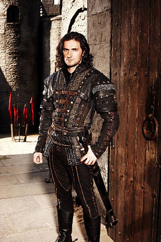 Рыцарь в кожаных доспехах 