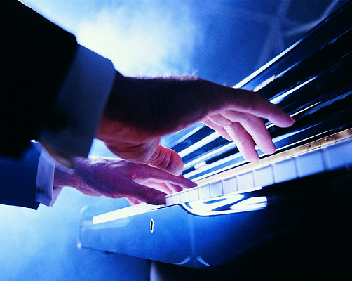 Картина Руки на клавишах - Музыка 