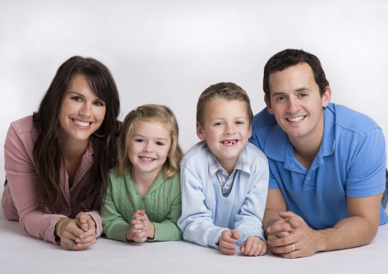 Картина Семейный образ 4 человека - Семейные современные 