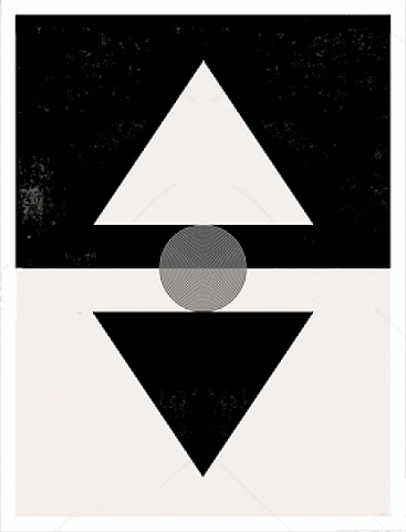Чорно-білі трикутники