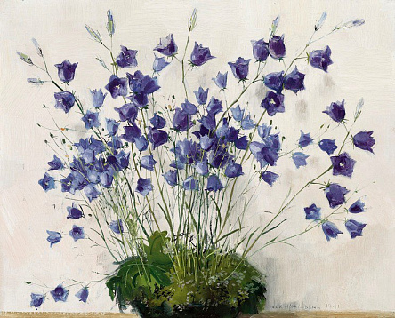 Натюрморт с синими колокольчиками