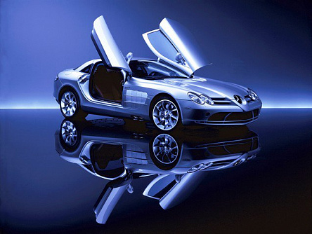 Мерседес та двері