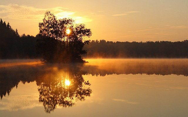 Картина Закат на озере - Природа 