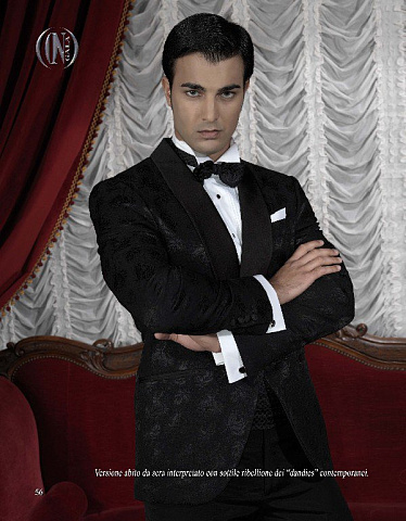 Театральный герой