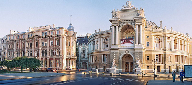 Картина Театр оперы и балета в Одессе - Город 